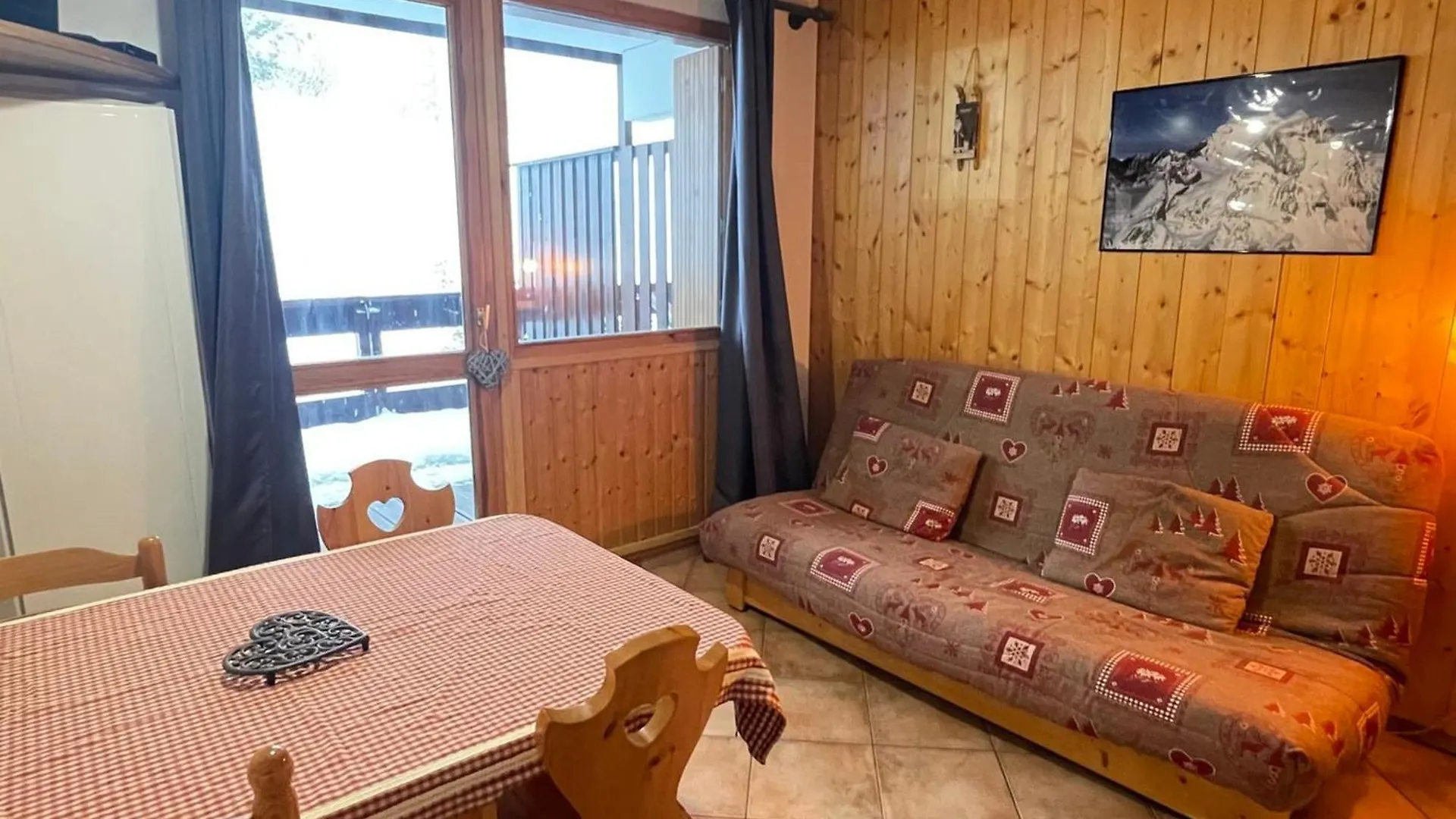 Studio 4 Pers A Meribel-Mottaret, Pieds Des Pistes, Terrasse Et Tv - Fr-1-411-924 Les Allues Apartment