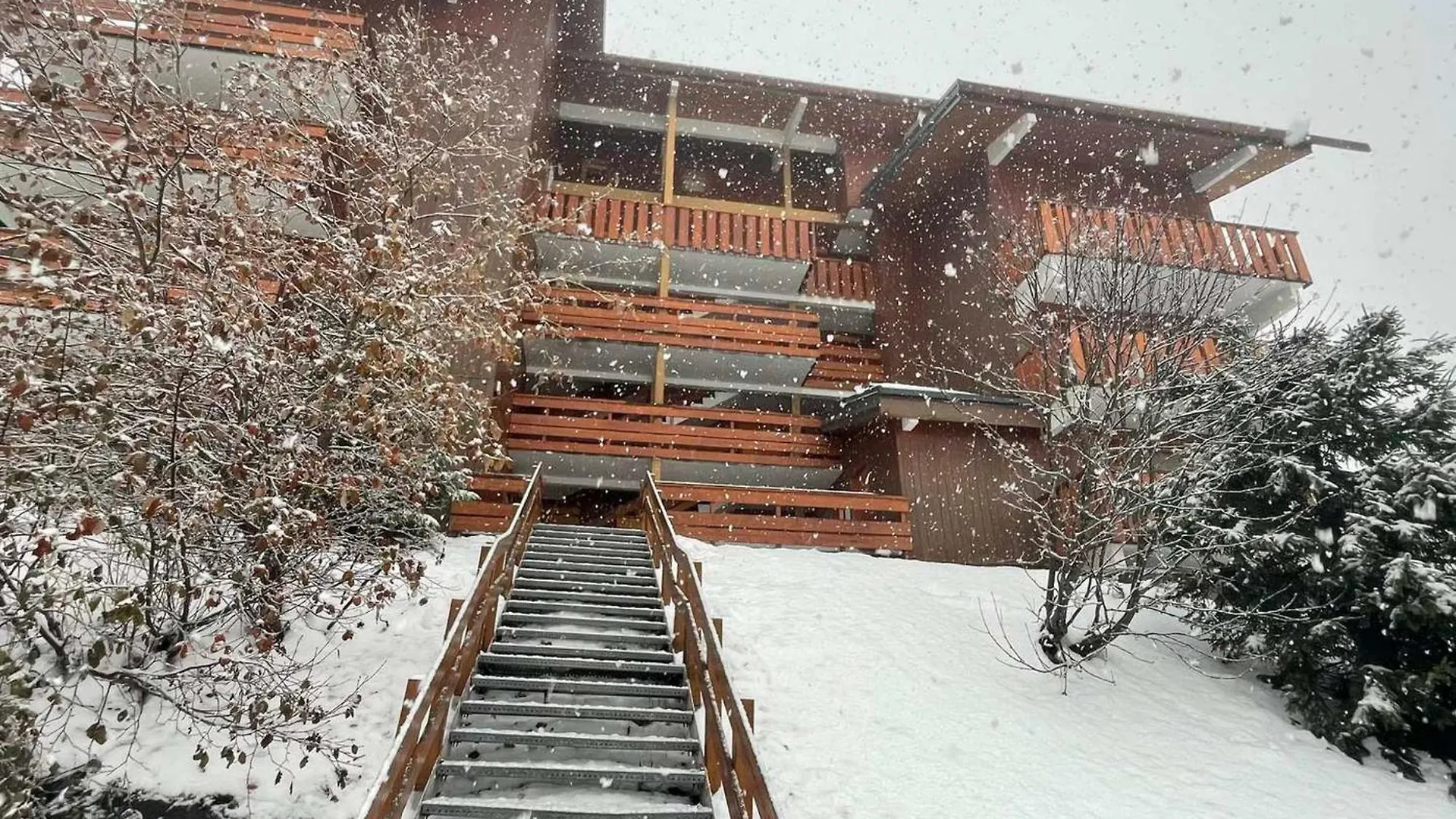 Studio 4 Pers A Meribel-Mottaret, Pieds Des Pistes, Terrasse Et Tv - Fr-1-411-924 Les Allues France