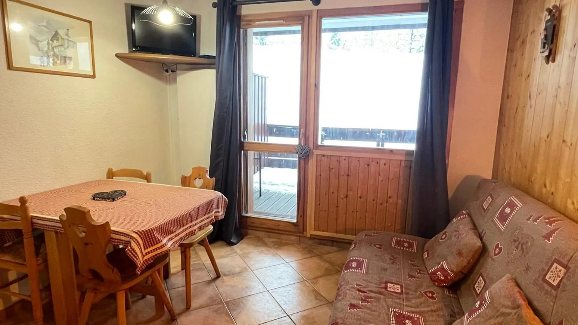 Studio 4 Pers A Meribel-Mottaret, Pieds Des Pistes, Terrasse Et Tv - Fr-1-411-924 Les Allues Apartment